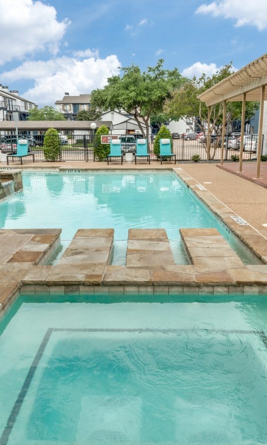 the pool at The Grant Valley Ranch